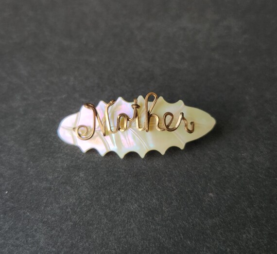 Shell & Wire Jewelry Mother Brooch - image 2
