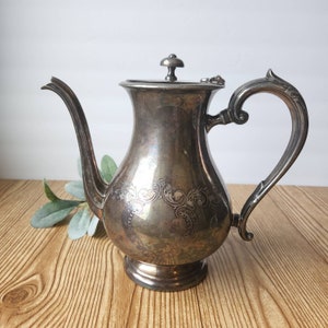 Etched Ornate Vintage Primrose Silverplate Footed Teapot B. M. Mounts