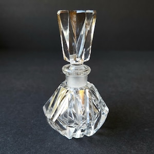 Beautiful Cut Crystal Vintage Perfume Bottle