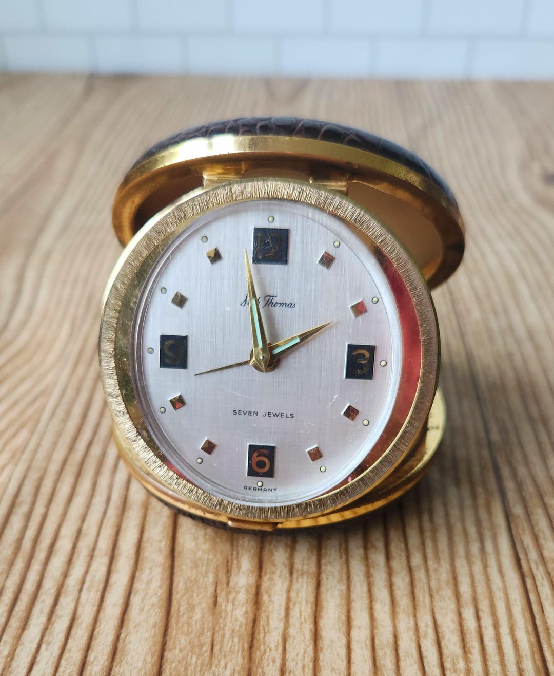 Seth Thomas 1950's Compact Travel Alarm Clock - Etsy