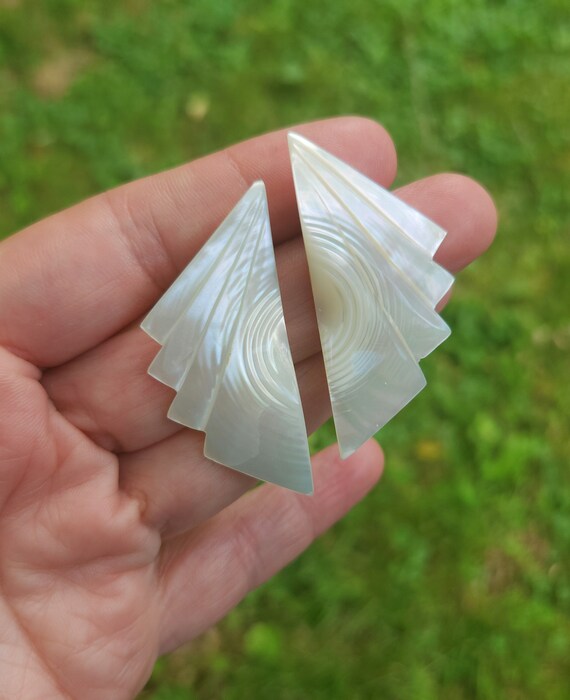 Large Carved Shell Vintage Statement Earrings | B… - image 3