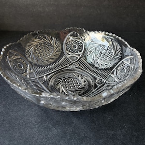 Vintage EAPG Pressed Glass Antique EAPG 1902 McKee Aztec Sunburst Bowl Sawtooth Edge Berry Bowl