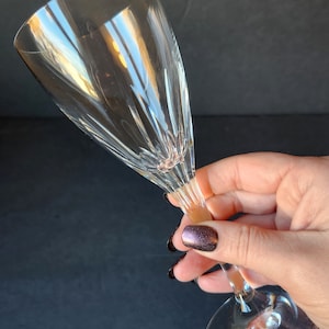 Understated Elegance Gala Pattern Crystal Wine Glass SCHOTT-ZWIESEL