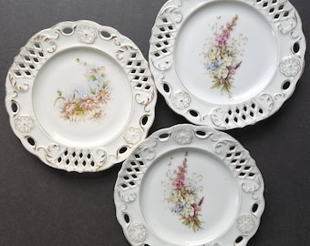 Antique Molded Pierced German Porcelain Cabinet Plates Flowers Daisies Design - Shabby Chic Grand Millenial Decor
