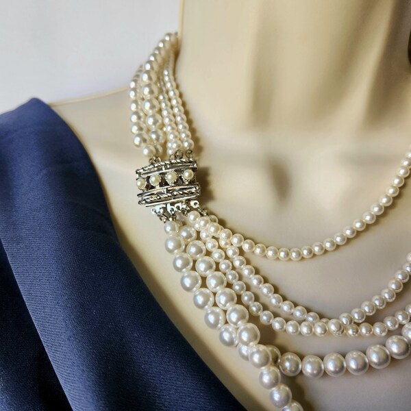 Necklace 5 -  Classic Faux Pearl Necklace 8M main image 1