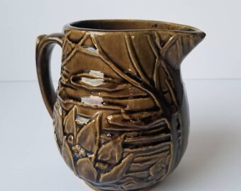 1930&#39;s McCoy Pottery Water Lily Lotus Flower #124 Jug/Pitcher