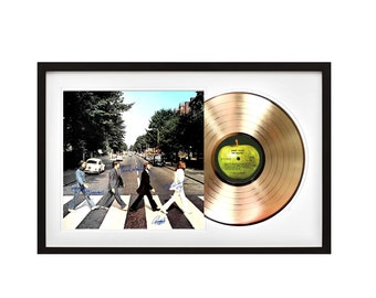 Posso incorniciare QUALSIASI COPERTURA. Inviami semplicemente un messaggio. Replica autografata dei Beatles "Abby Road" Display tributo al disco d'oro 25 x 16,5 pollici.