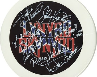 Replica della pelle di batteria da 10" di Lynyrd Skynyrd autografata/firmata