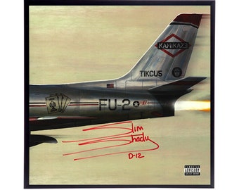 Replica della copertina dell'album autografata di Eminem "Kamakaze",