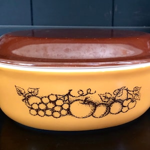 Pyrex Old Orchard, Small Stacking Mixing Bowl, Brown Ombre, Fruit Design,  Autumn Decor 401 -  Norway
