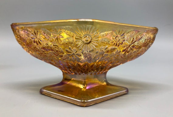 daisy design 7" diam vintage amber colored CARNIVAL GLASS CANDY BOWL dish 