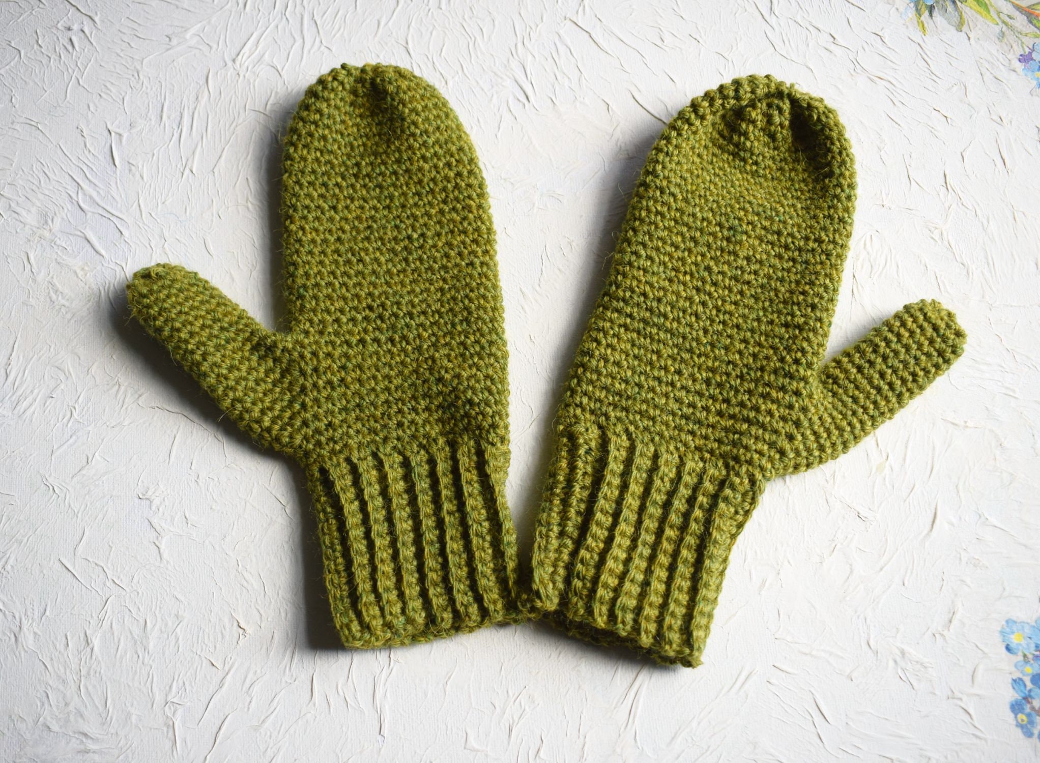 Wool Alpaca Blend Crochet Mittens: Women's Winter Gloves