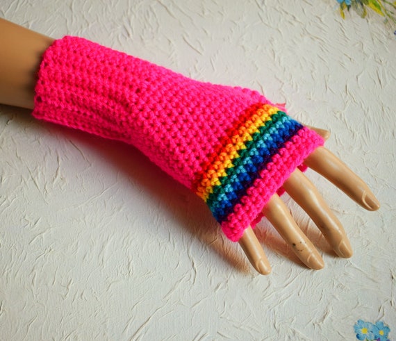Non wool gloves deals