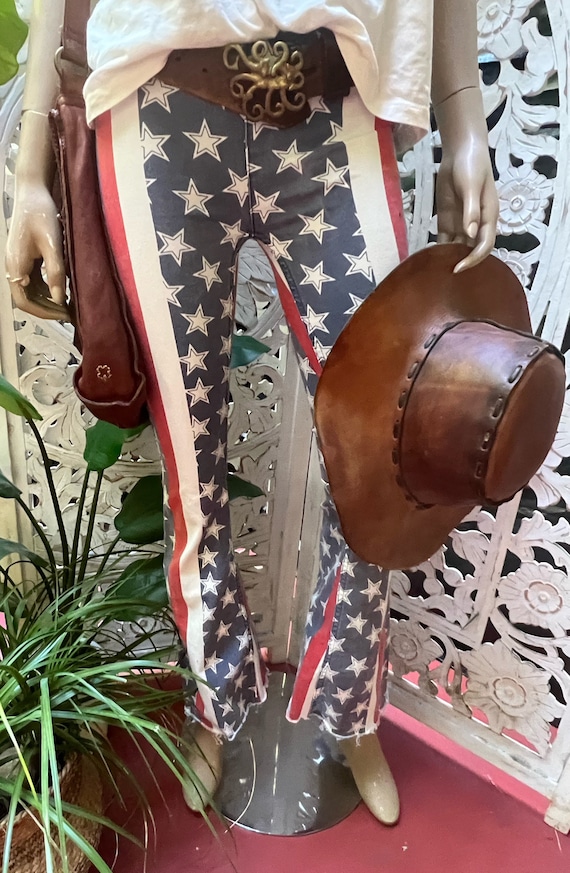 Stars and Stripes low rise flares size 24