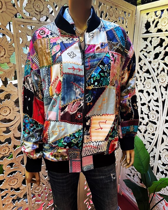 Vintage 90s oversized patchwork bomber jacket - image 2