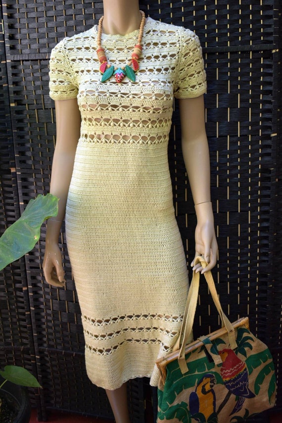 Vintage 50s/60's hand crochet wiggle dress size X… - image 8