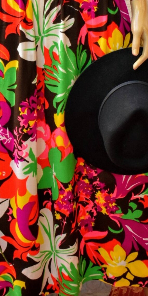 PSYCHEDELIC vintage 60s/ 70s maxi skirt