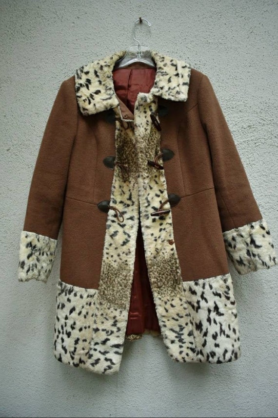 Vintage 1960s leopard trim wool coat with toggles.