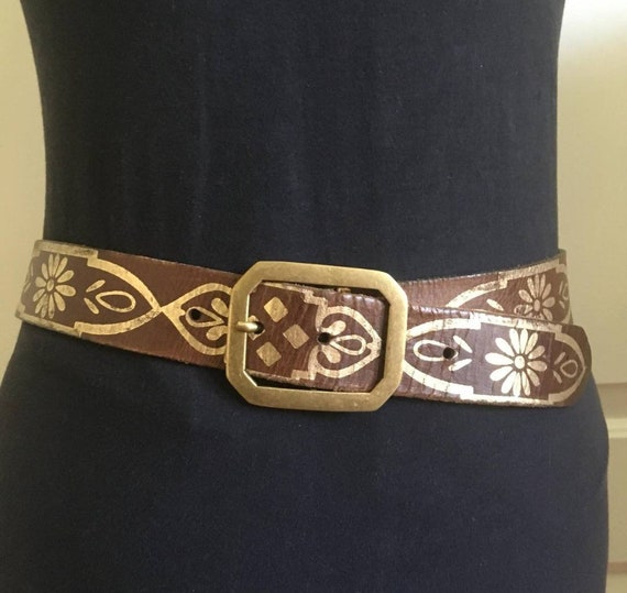 Vintage 70s brown leather belt with hand painted … - image 2