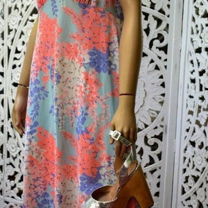 Vintage 70s floral dress M to L