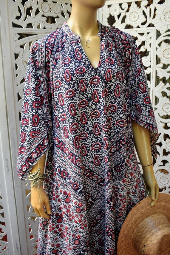 Authentic 1970s hand block print angel sleeve cott