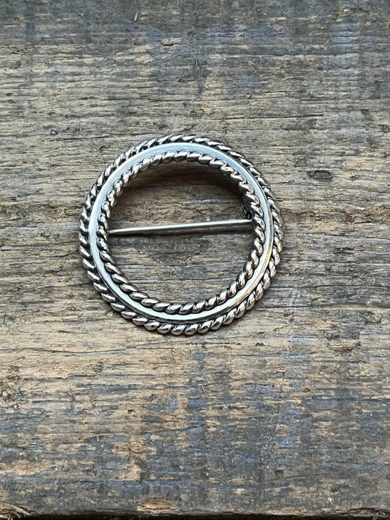 Danecraft Sterling Circle Brooch Pin Fine Silver