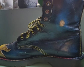 Tredair Moon, Sun and Stars Boots - Size US7 EU38 - Made in