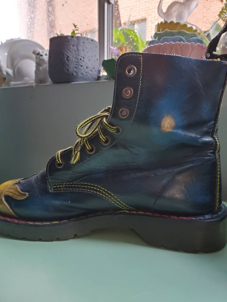 Tredair Moon, Sun and Stars Boots - Size US7 EU38 - Made in