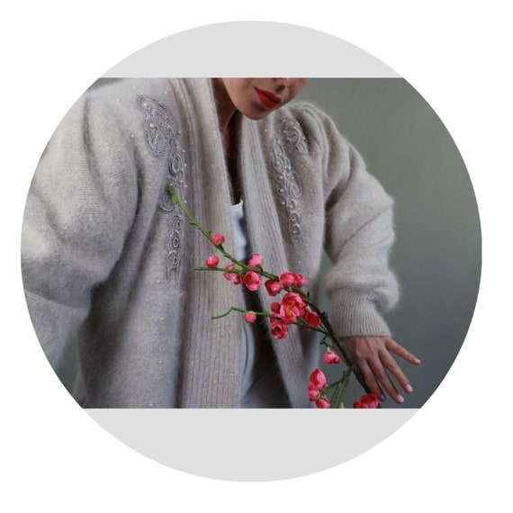 Vintage women's beaded cardigan Puffy cardigan Moh