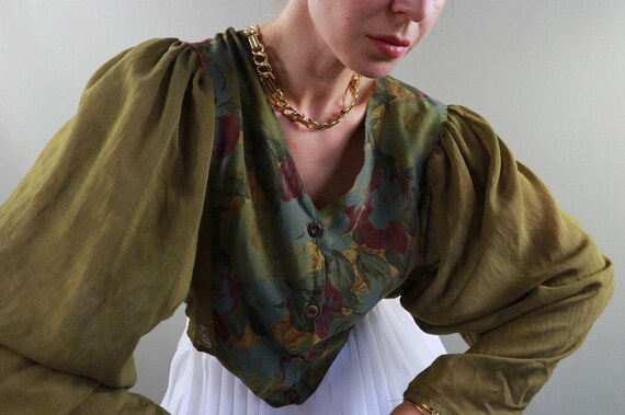 Victorian blouse Puff sleeve top Olive green crop