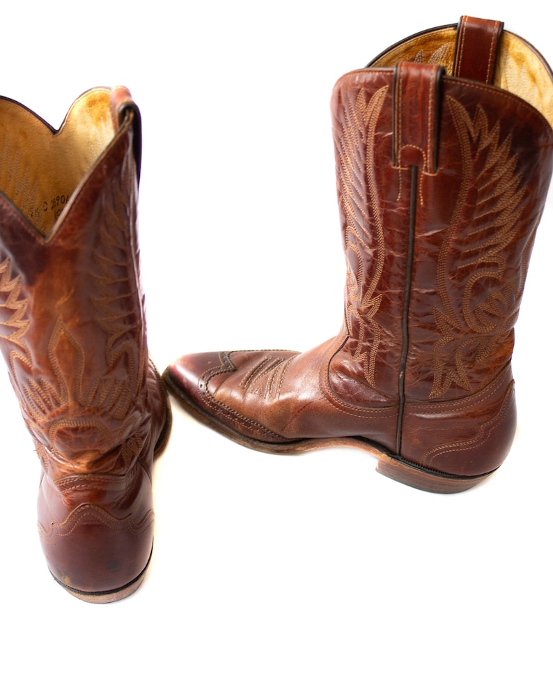 Women/'s Size 7 12 usa Authentic stamped leather western boots Made in Canada BOULET Cowboy boots in cherry brown