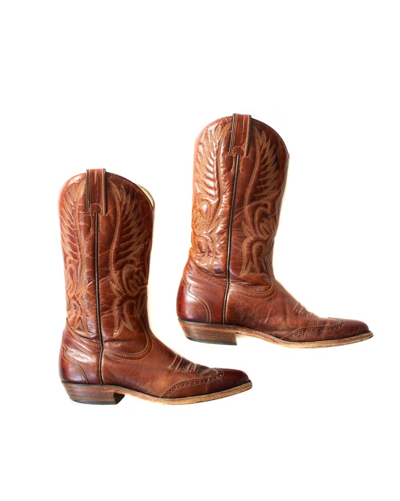 Women/'s Size 7 12 usa Authentic stamped leather western boots Made in Canada BOULET Cowboy boots in cherry brown