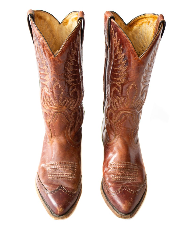 Women/'s Size 7 12 usa Authentic stamped leather western boots Made in Canada BOULET Cowboy boots in cherry brown