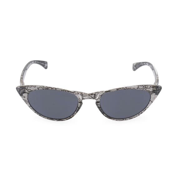 Gafas de sol ojo de gato con encaje negro de cristal: estilo retro