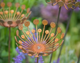 Umbellifer Garden Art Plant Support Sculpture