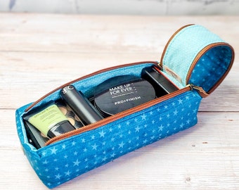 Wide opening double zipper Pouch. Pouch for makeup or pencil made of cotton with vegan leather strap and magnet snap