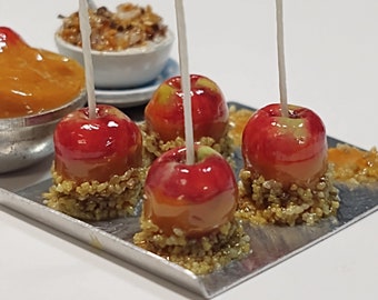 Miniaturowe jabłka karmelowe na blasze do ciastek (4) Skala 1:12 - Wszystkie inne sprzedawane oddzielnie