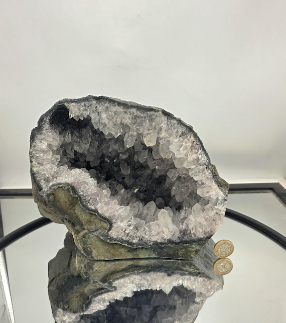 大きな透明な水晶ジオード洞窟 5.47 KG - Etsy 日本