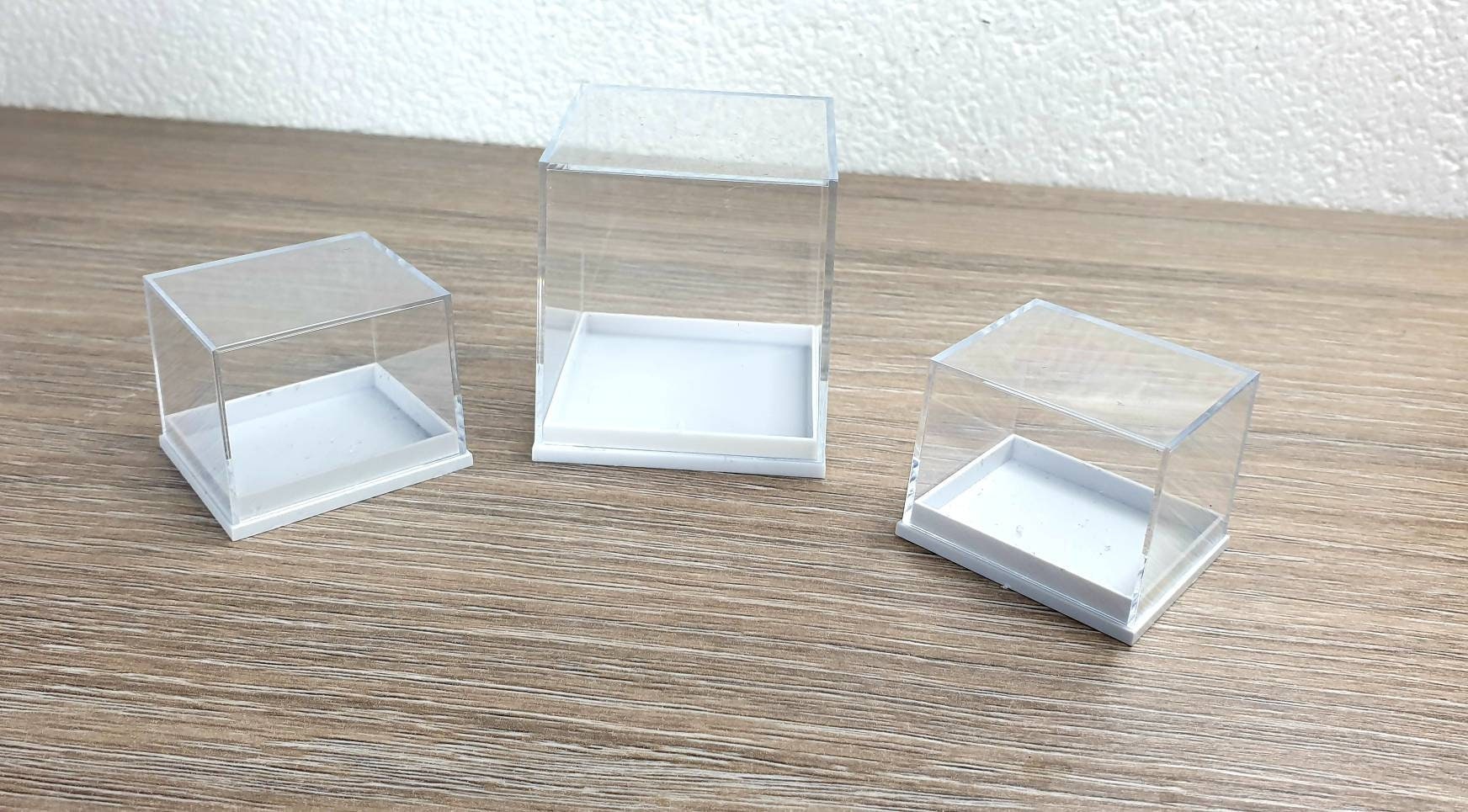 Clear plastic 2024 display containers