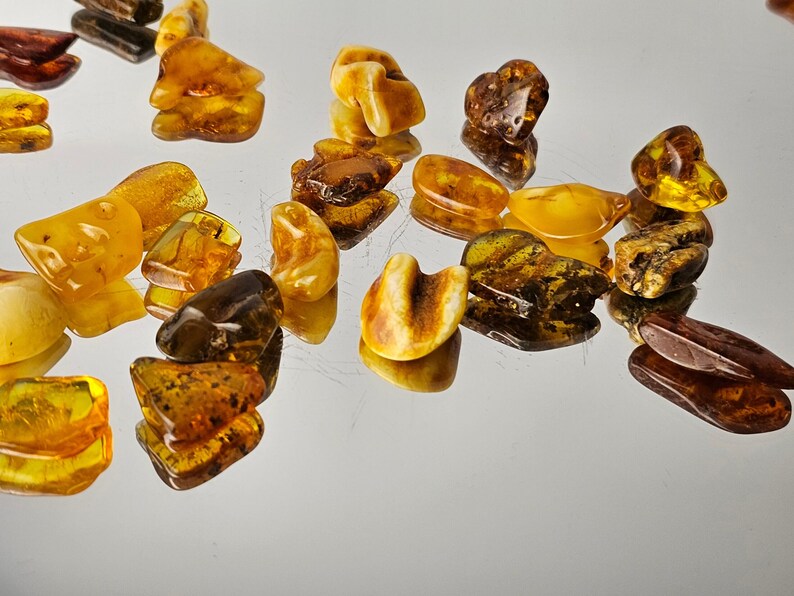 Polished amber crystal image 2