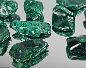 Malachite crystal polished