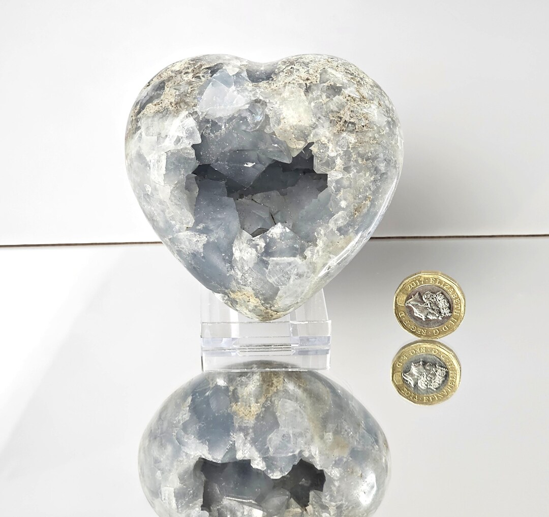 BIGサイズ　セレスタイト　ハート　高品質　つやつや BIGサイズ セレスタイト ハート 高品質 つやつや - メルカリ