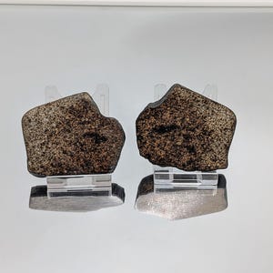 Chondrite Meteorite Crystsl Pair (DP)