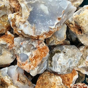 Agate crystal raw