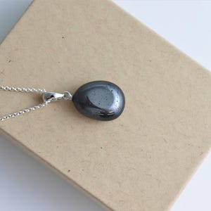 130e) hematite crystal necklace pendant + silver chain