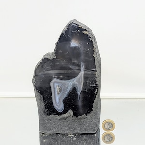Agate Crystal Geode  2.92 KG