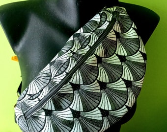 Banane tissu japonais "Seigaiha" argenté- Une touche d'élégance japonaise pour votre style urbain! sac poitrine ou taille, cadeau pour elle