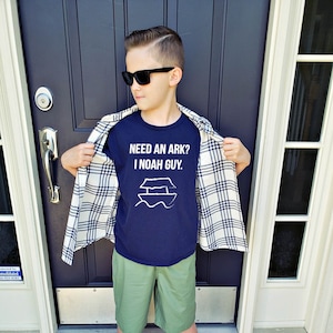 Kids Christian T-Shirt - Noah&#39;s Ark - Funny Graphic T-shirt - Youth Short Sleeve Shirt - 8 Colors - Children&#39;s Apparel - Bible