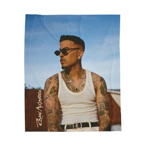 Couverture en peluche en velours rauw alejandro