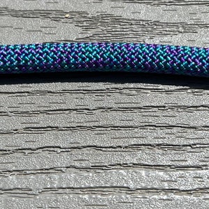 Dog Leash Made from recycled climbing rope Blue/Purple